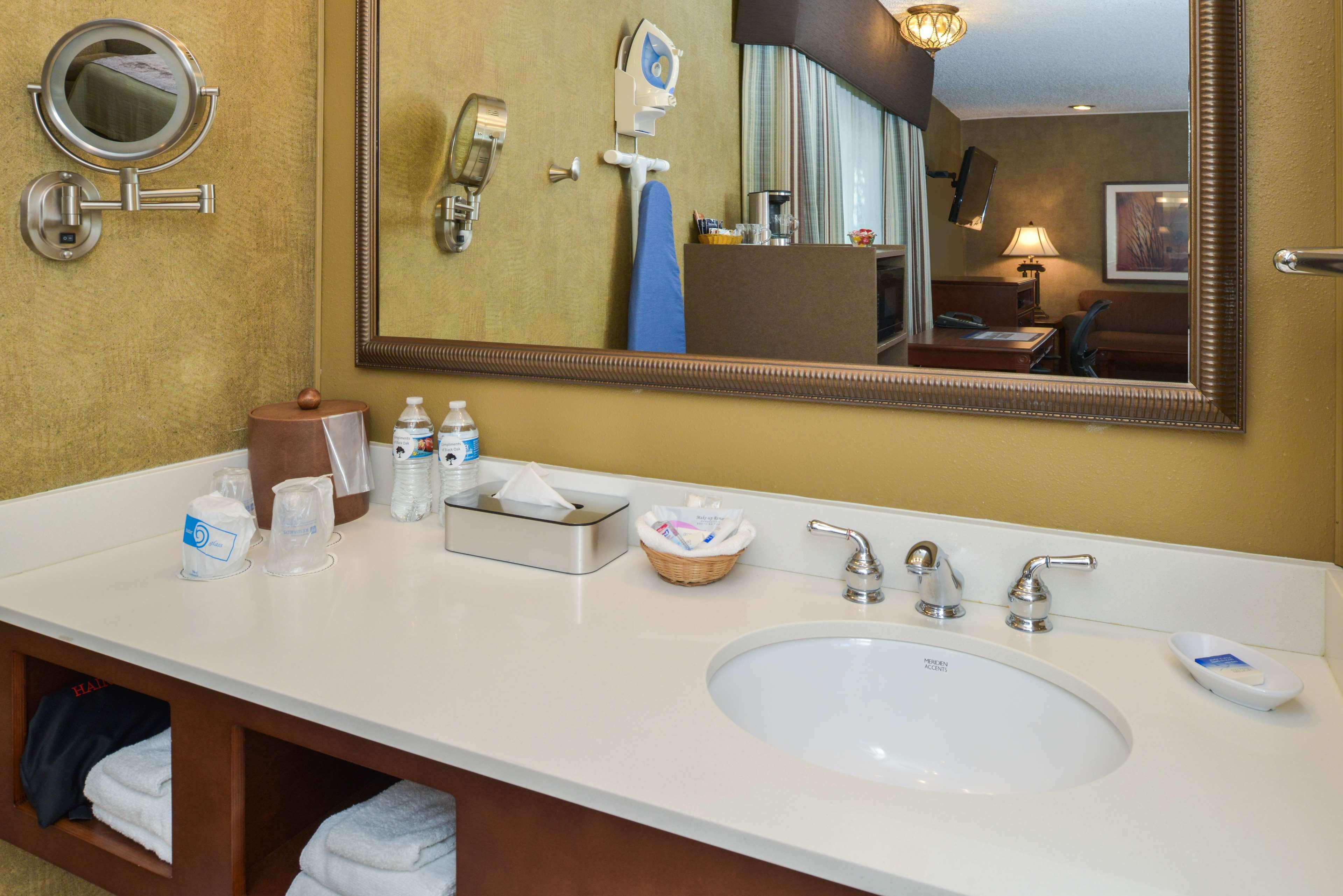 Western Black Oak Hotel Paso Robles