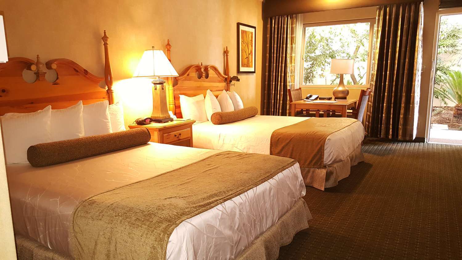 Western Black Oak Hotel Paso Robles